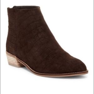 Anthropologie Kelsi Dagger Cumberland Croc Bootie